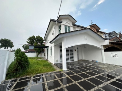 kempas Indah Next to Setia tropika Terrace with land For Sale