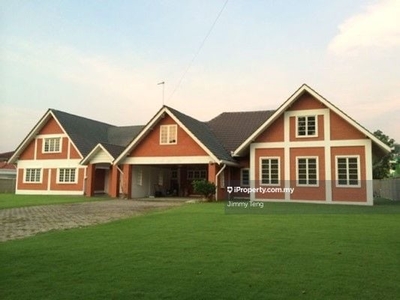 Luxury and Private with Land Area 20k Sqft built up 5.5ksqft .