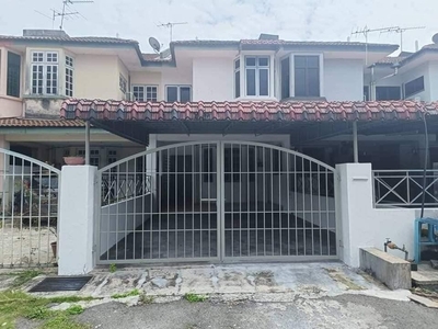 Medan Pengkalan Makmur Double Storey House For Rent