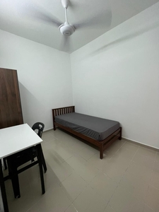 My place Medium Room For Rent Nearby Inti