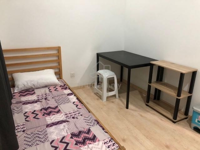 Parkhill Residence - Junior Medium Room For Rent