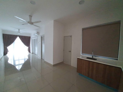 Partial Furnished Pacific Star Service Residence For Rent in Petaling Jaya