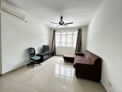 Pines Residence @ Gelang Patah Johor Area, 3 Bedrooms For Rent