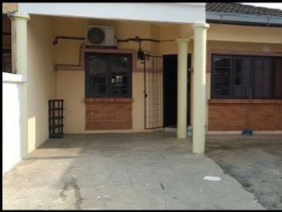 Shah Alam - Taman Alam Megah - Single Storey House - Near to LRT - TO LET
