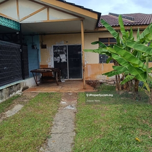 Single Storey House - Jalan Widuri, Bukit Beruntung (Cheap)