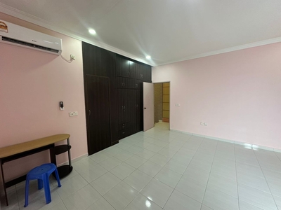 Taman Setia Indah 9 Johor, Double Storey Terrace House For Rent