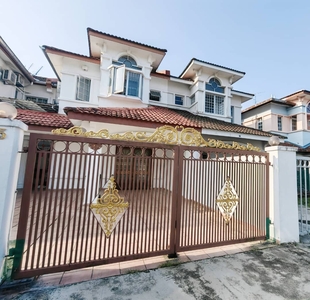 2 Storey House For Sale / Bukit Indah / Nusa Jaya
