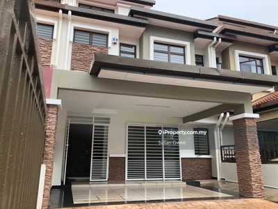 2.5 Storey link house at Bandar Puteri Puchong for rent