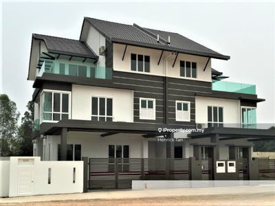 3-storey Semi D House, Freehold 42x79sqft, Gated Guarded