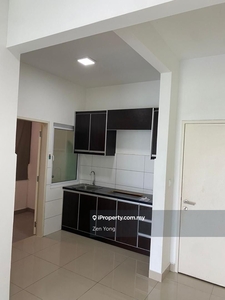 Available Now / Partial Furnished / Bandar Tun Razak Holmes 1