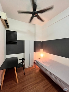 Beautiful Single Rooms available for rent at Impian Meridian USJ 1 Subang Jaya !!!