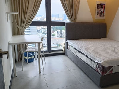 Elegant Medium Room ️ Neu Suite Ampang , RM300 Booking Only