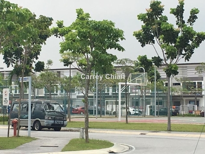 Gated & guarded with club hse facilities at the hub of Bandar Puchong