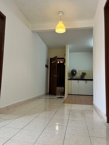 Kota Damansara Palm Spring partially furnish Unit For Rent