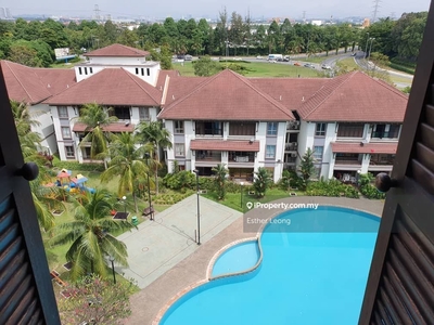 Lake Condominium is located in the prime area of Kota Kemuning