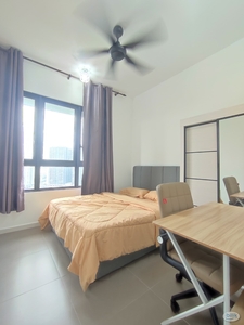 Middle Room at Aster Residence, Cheras