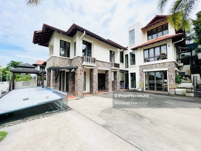 Modern 3 Storey Bungalow with pool and elevator