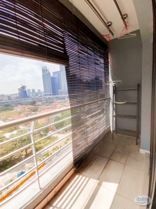 --✅Easy Access KLCC-- Balcony single room with aircon at Old Klang Road