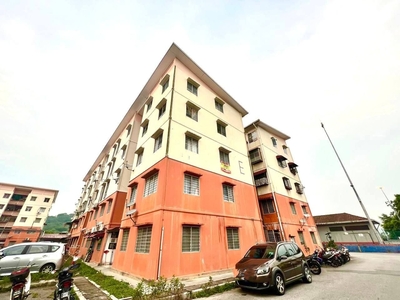 Pangsapuri Cempaka Bandar Bukit Puchong Level 1