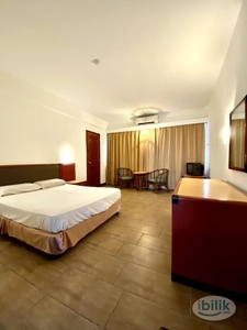 ✨✨PRIVATE HOTEL STYLE COZY MASTER ROOM WITH PRIVATE BATHROOM AT M1 HOTEL CHOW KIT,3 MINS TO MONORAIL,NEAR TO PAVILLION BUKIT BINTANG, KLCC , SOGO