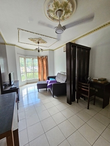 Puncak Banyan Condominium / Cheras Taman Connaught / Fully Furnished / Near College / Rent / Sewa