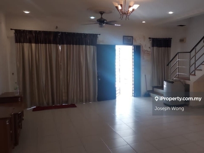 Sunland Residence Double Storey House For Rent