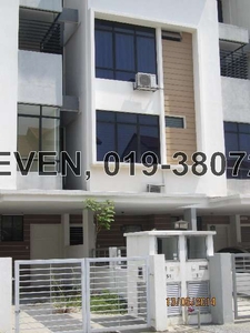 Townhouse for Sale