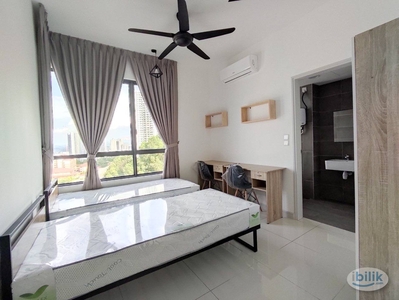 Walking distance to UCSI! Riana South Female Unit Master Room for Rent!