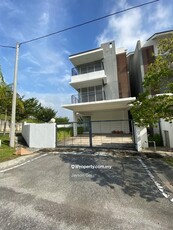 Emerald Garden, Rawang, 3sty Corner House For Rent, Fully Furnished