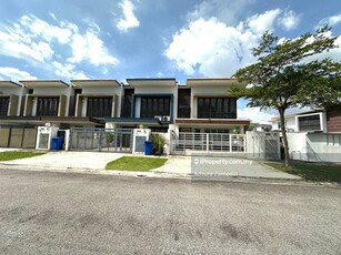 End lot 2 Storey Terrace, Regia Residence, Elmina Garden, Denai Alam