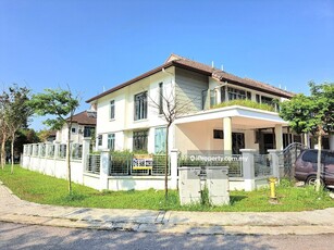 Fernlane Corner Lot @ Denai Alam for Sale.