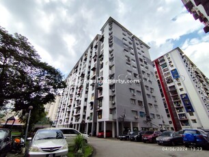 Flat For Auction at Teratai Mewah Condominium