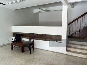 Gated & guarded terrace house near mid valley