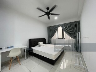 Master Room Included Wifi, Water & Common Area Electricity