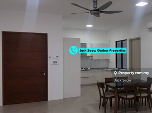 Mira residence 1635sf corner unit 2cp for rent Tanjung bungah