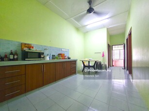Single Storey House, 20x80 sqft, Kitchen fully extended, Renovated