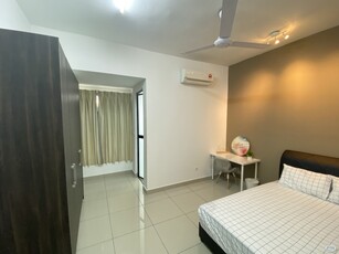 20% Discount Master Room at Taman Mas Sepang, Puchong (Private Bathroom)