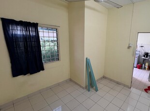 Attached bathroom, Single Room RM 420