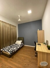 Comfortable Single Room with Fully Furnished & A/C for RENT at Paramount Utropolis @ Glenmarie, Shah Alam
