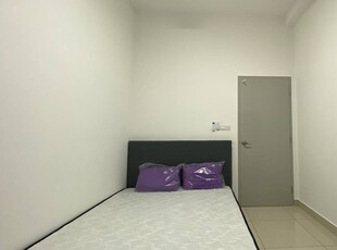 Cozy Single Room - Fully Furnished, Prime Location Near Sunway & Top Universities!
