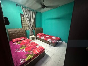 Flora Damansara Apartment Bilik Untuk Di Sewa (Perempuan)