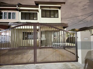 For Rent : 2 Storey Terrace House Corner Lot Pandan Indah, Taman Muda