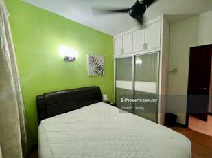 Middle Room with Private Washroom for Rent