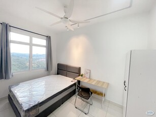 NEW_PAVILLION BJ_Middle Room at Paraiso Residence, Bukit Jalil