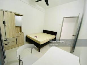 One Middle Bedroom at Golden Triangle Condominium Sungai Ara