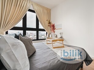 Premium Fully Furnished Master Room with Private Bathroom, walking distance LRT MRT, No Mixed Gender
