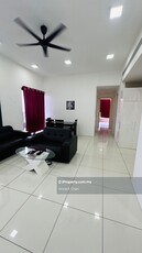 Quite and peaceful, fully furnished, walking distance to mall
