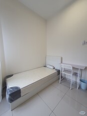 Single Room with Private Bathroom at South Homes, Sungai Ara