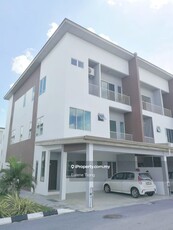 Vision Height 1 Townhouse - Rm 1000 only (Moyan)