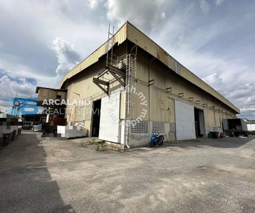 Non-Bumi Lot | Warehouse / Factory Nilai Industrial Zone